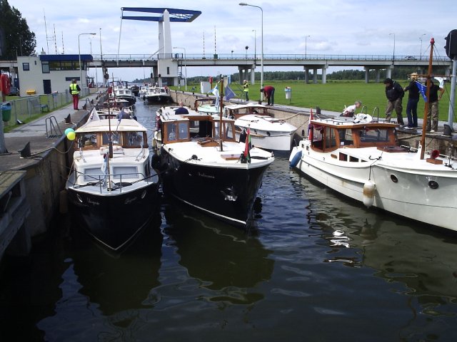 Sluizen met de Oude Glorie.jpg